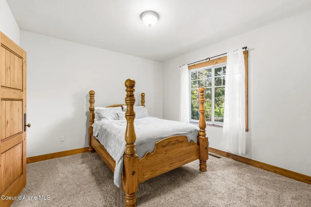 808 Bryce Lane Sandpoint ID 83864