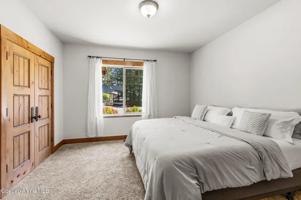 808 Bryce Lane Sandpoint ID 83864