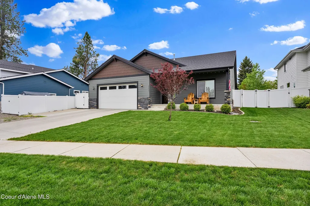 10633 N Crimson Drive Hayden ID 83835