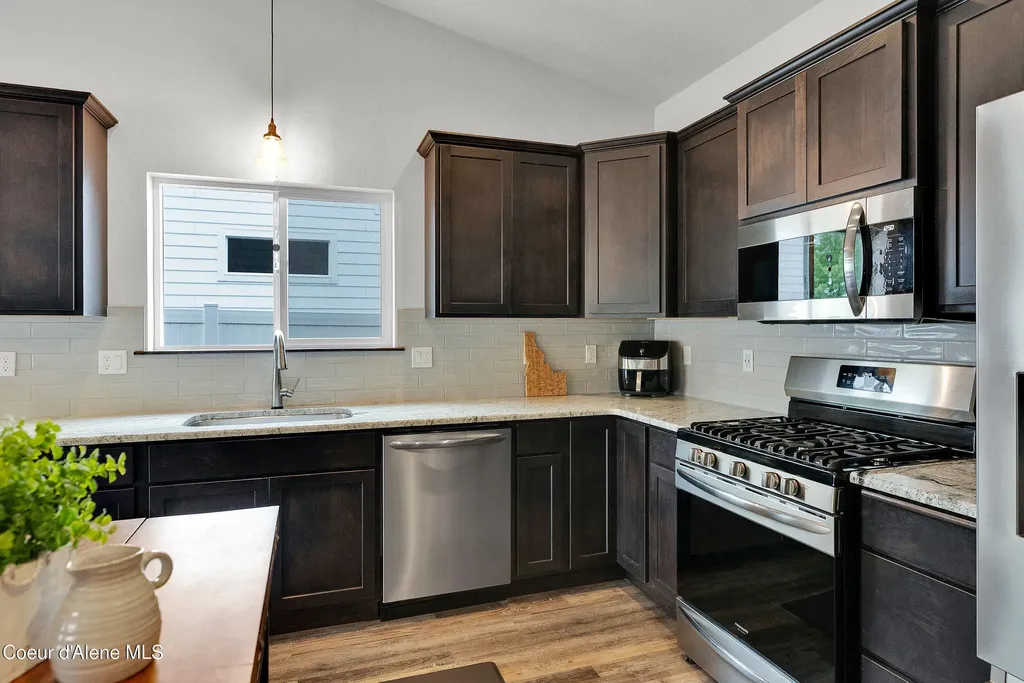 10633 N Crimson Drive Hayden ID 83835