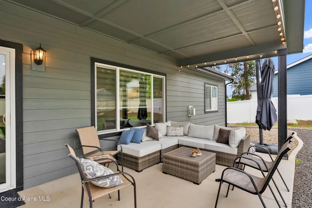 10633 N Crimson Drive Hayden ID 83835
