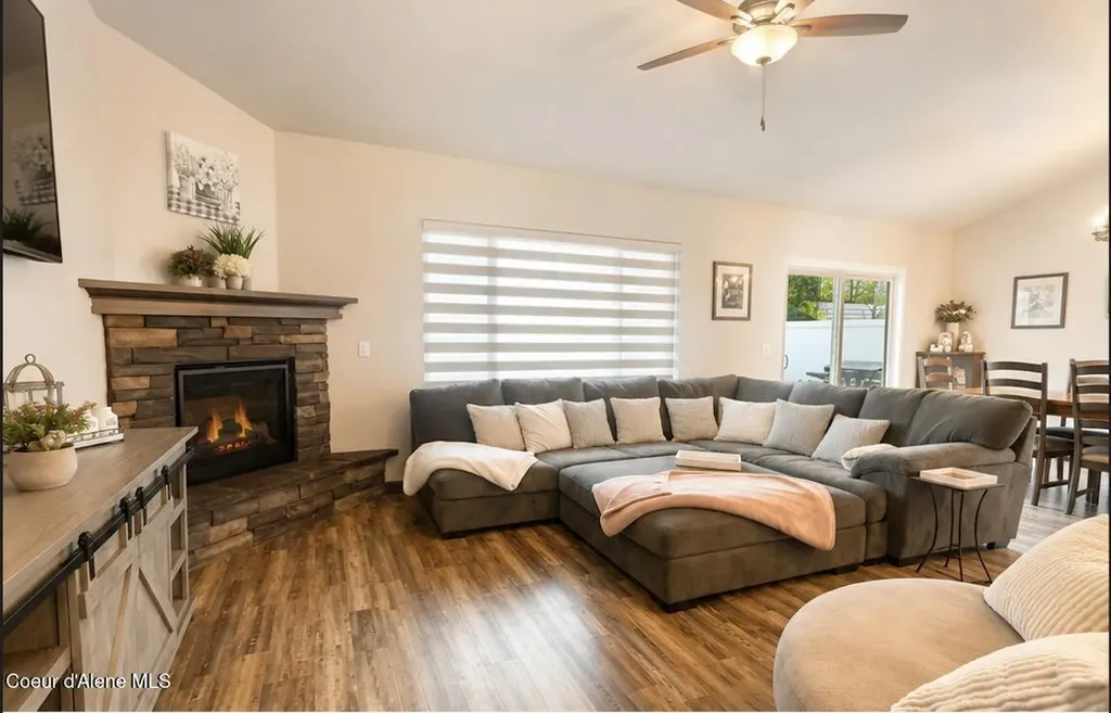 10633 N Crimson Drive Hayden ID 83835