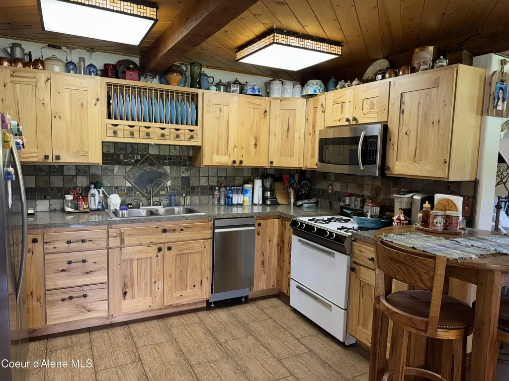 1870 Highway 57 Priest River ID 83856