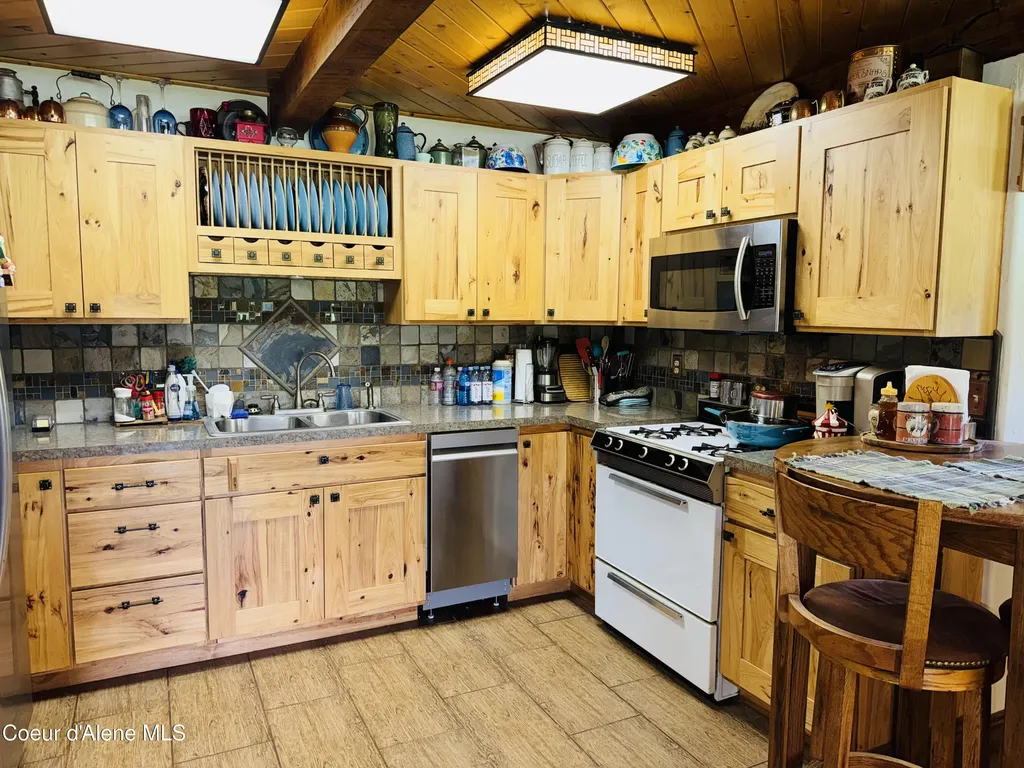 1870 Highway 57 Priest River ID 83856