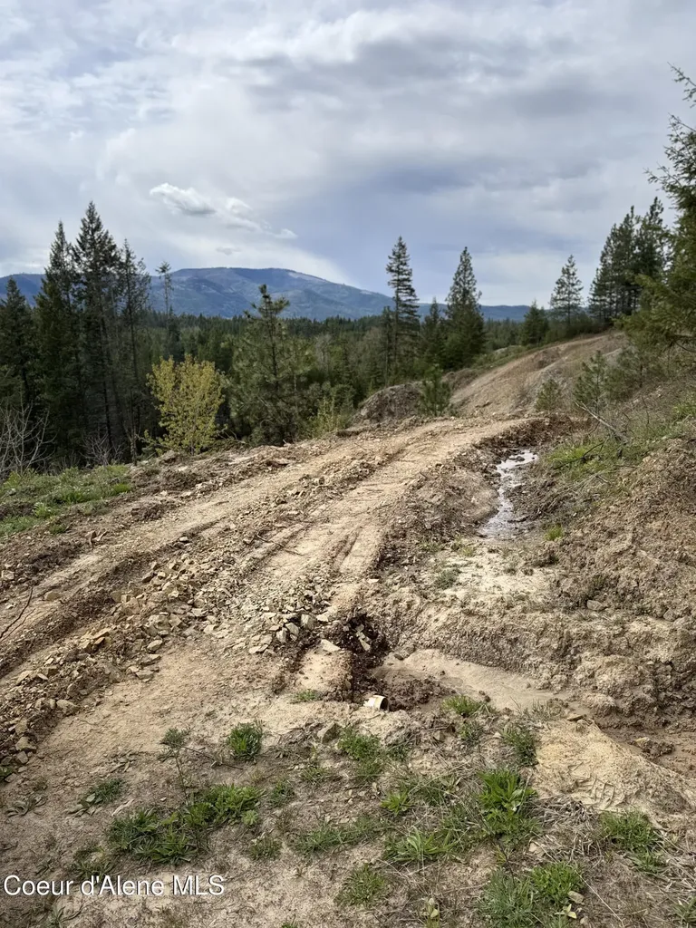 1870 Highway 57 Priest River ID 83856