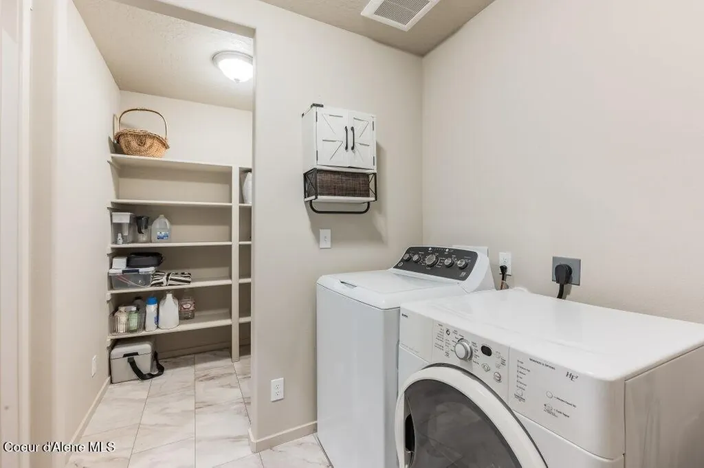 1874 N Wollaston Drive Post Falls ID 83854
