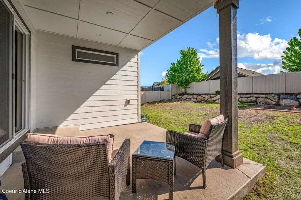 1874 N Wollaston Drive Post Falls ID 83854