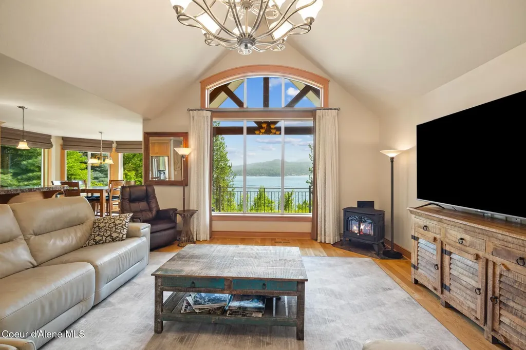 4459 E Ogara Road Harrison ID 83833