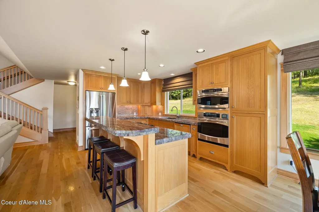 4459 E Ogara Road Harrison ID 83833
