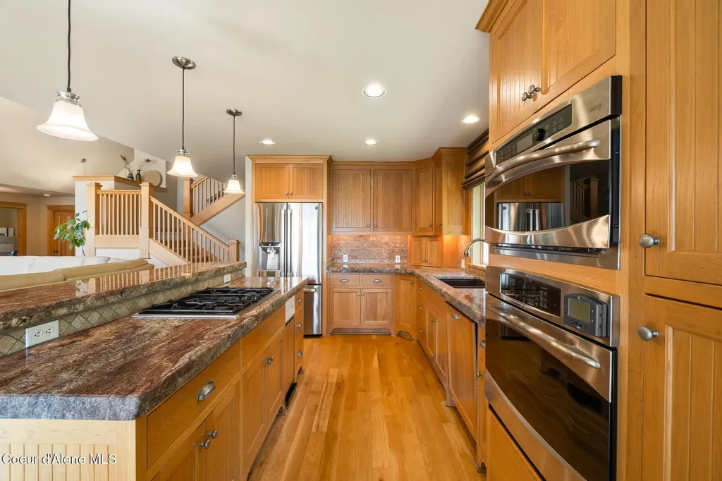 4459 E Ogara Road Harrison ID 83833