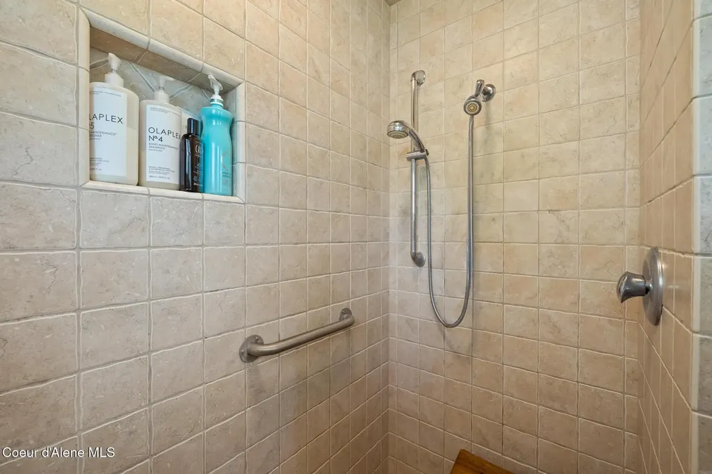 4459 E Ogara Road Harrison ID 83833