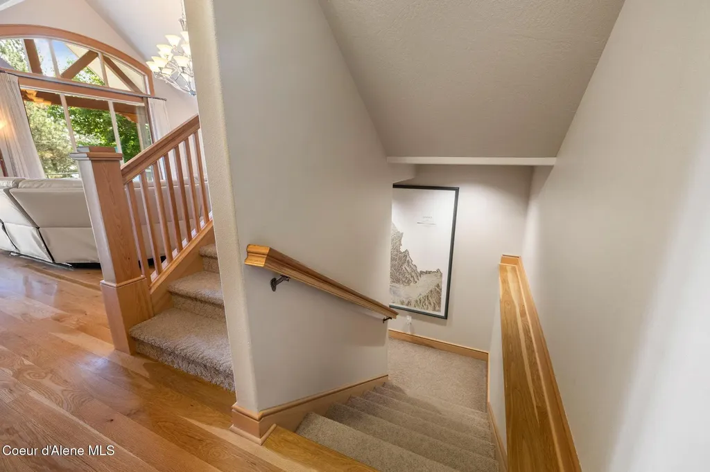 4459 E Ogara Road Harrison ID 83833