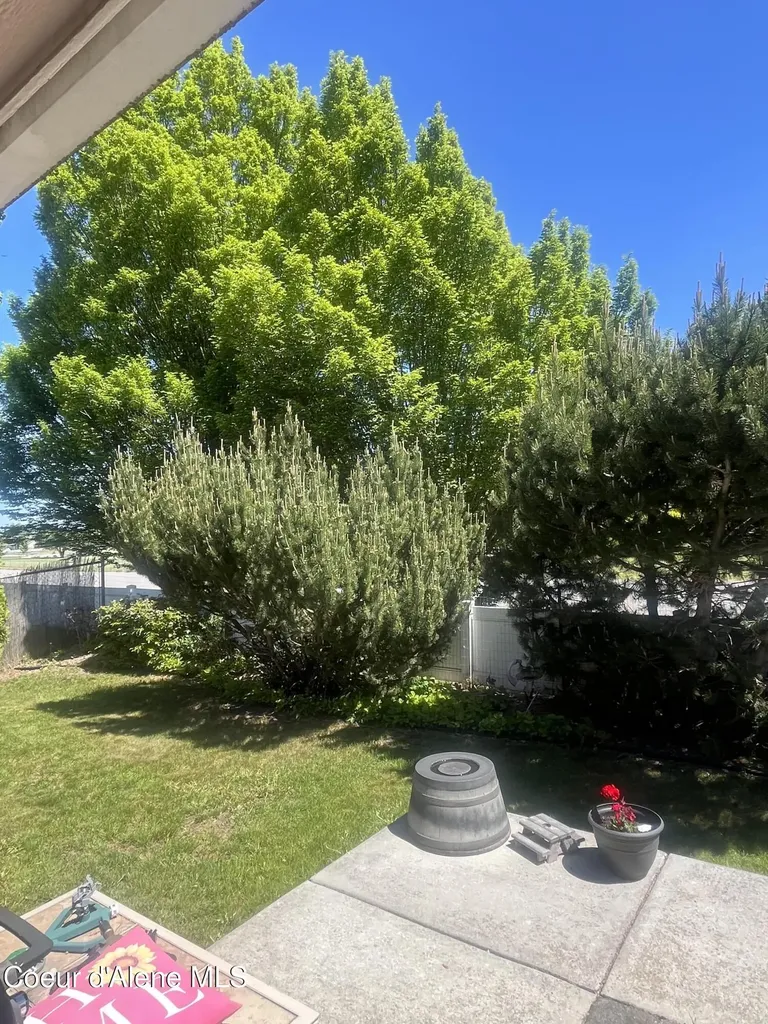 1702 N Summer Rose Street Post Falls ID 83854