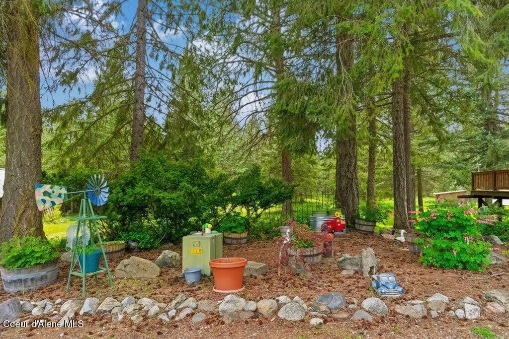 457 Lodgepole Road Athol ID 83801