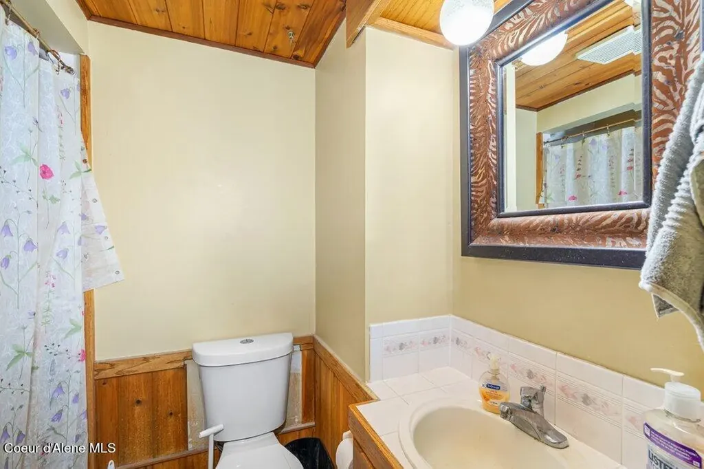 457 Lodgepole Road Athol ID 83801