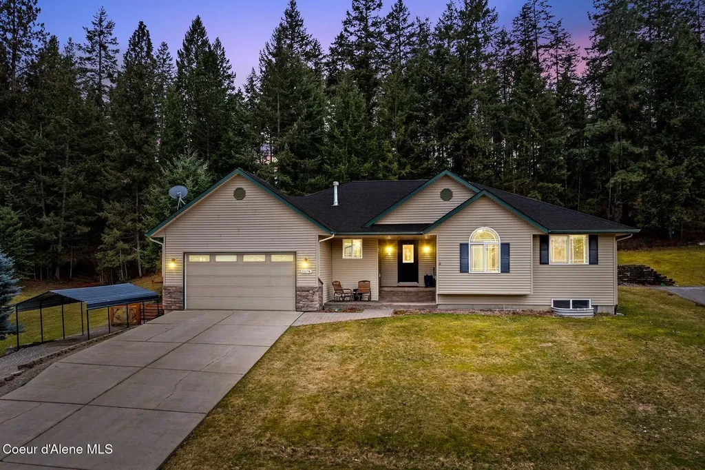 11074 W Riverview Drive Post Falls ID 83854