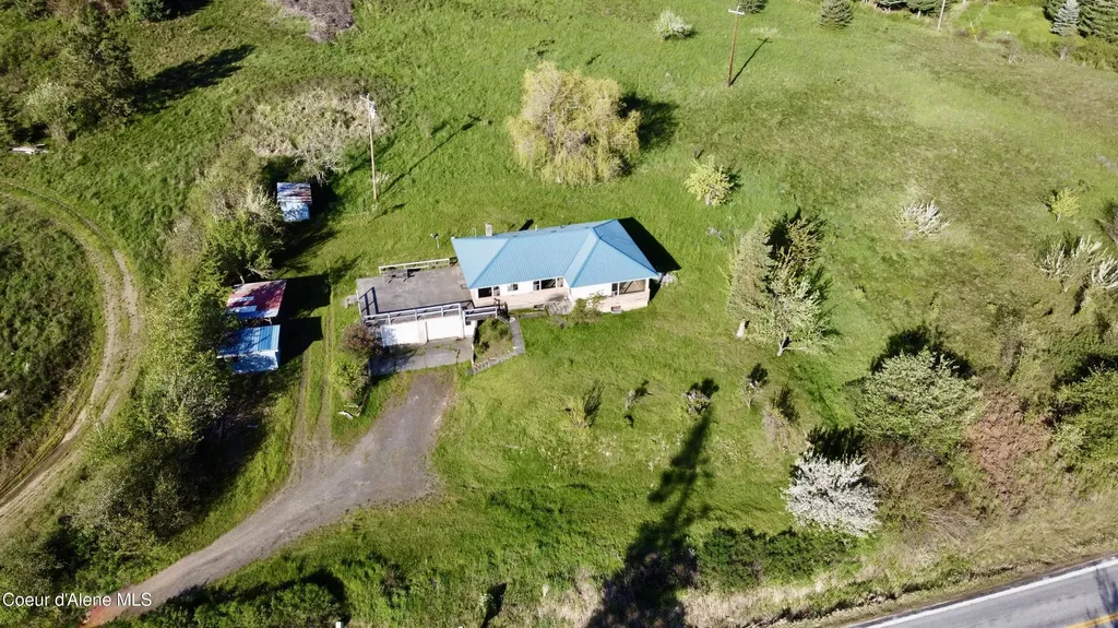 34406 State Highway 3 St. Maries ID 83861