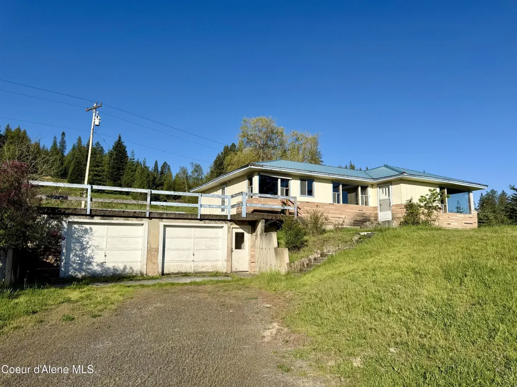 34406 State Highway 3 St. Maries ID 83861