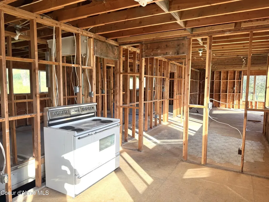 34406 State Highway 3 St. Maries ID 83861