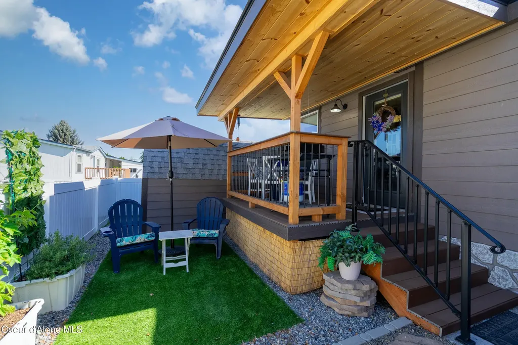 2043 W Lady Anne Way Post Falls ID 83854