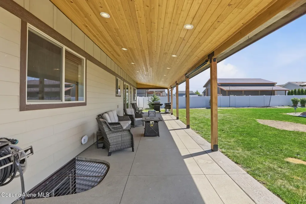 854 W Ashworth Lane Post Falls ID 83854