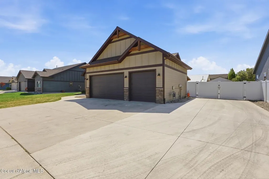 854 W Ashworth Lane Post Falls ID 83854