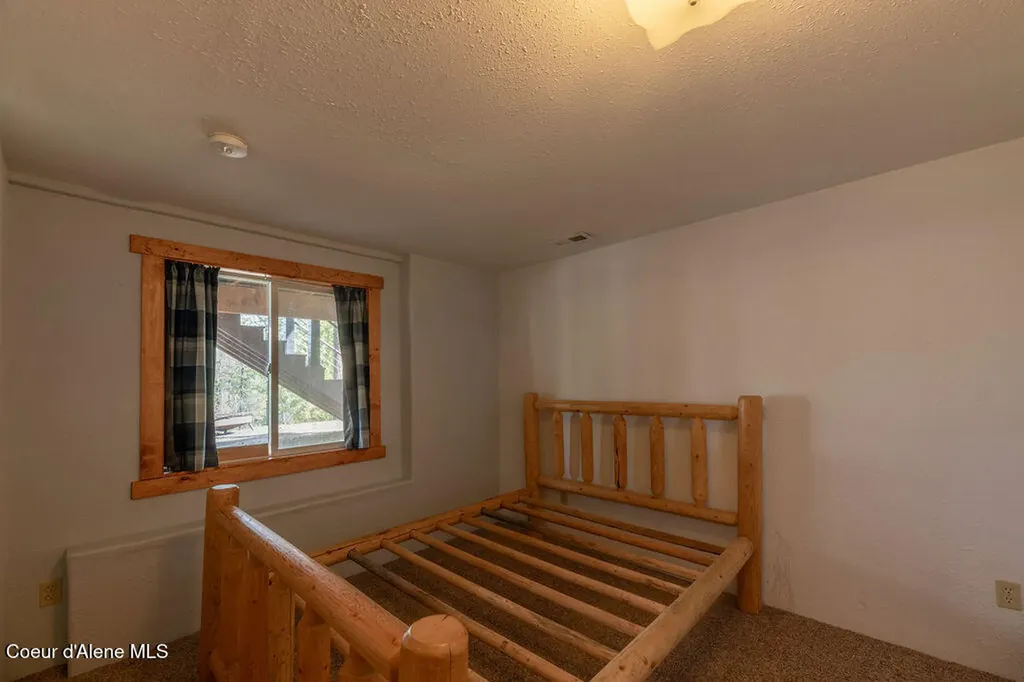 63 Island View Lane Priest Lake ID 83856