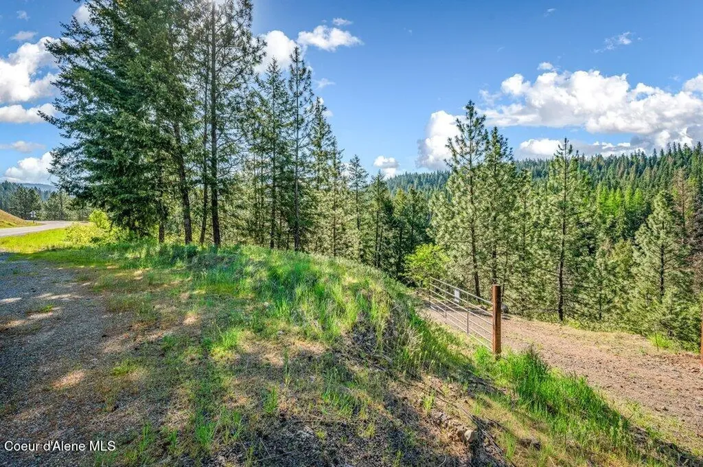 Nka E Burma Road Harrison ID 83833