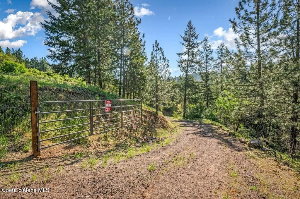 Nka E Burma Road Harrison ID 83833