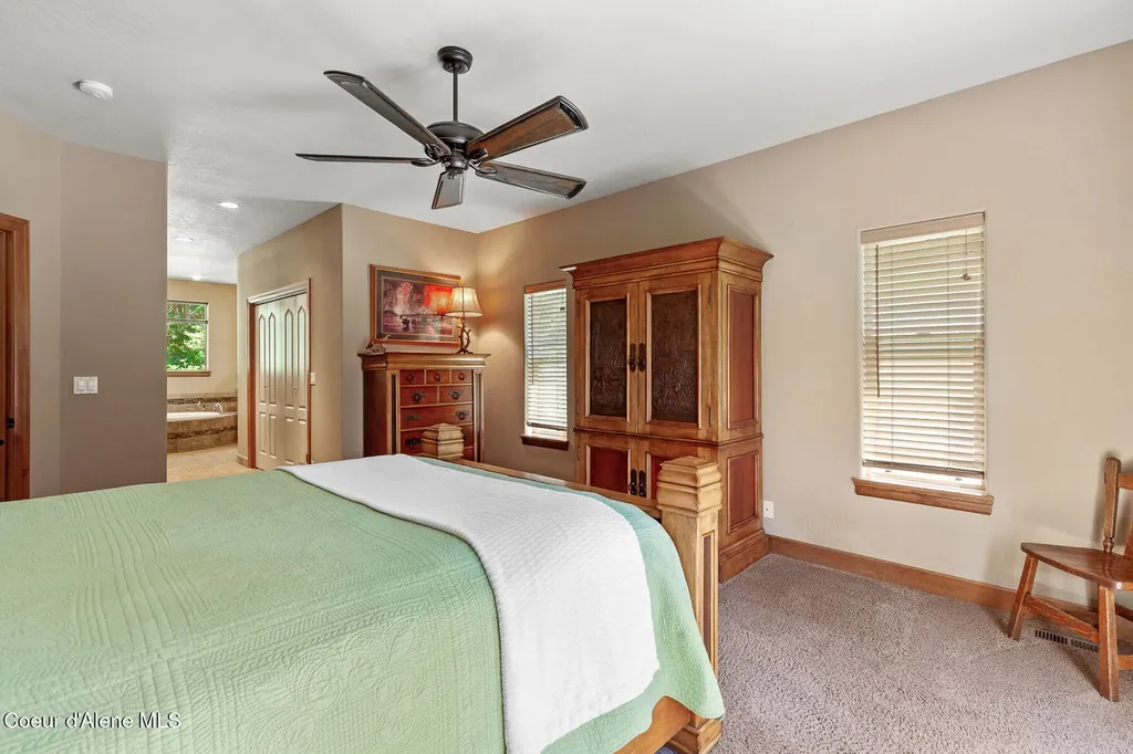 10938 W Twin Lakes Road Rathdrum ID 83858