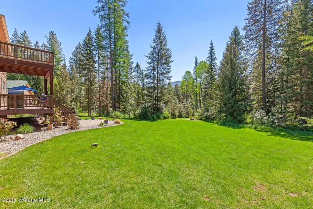 10938 W Twin Lakes Road Rathdrum ID 83858