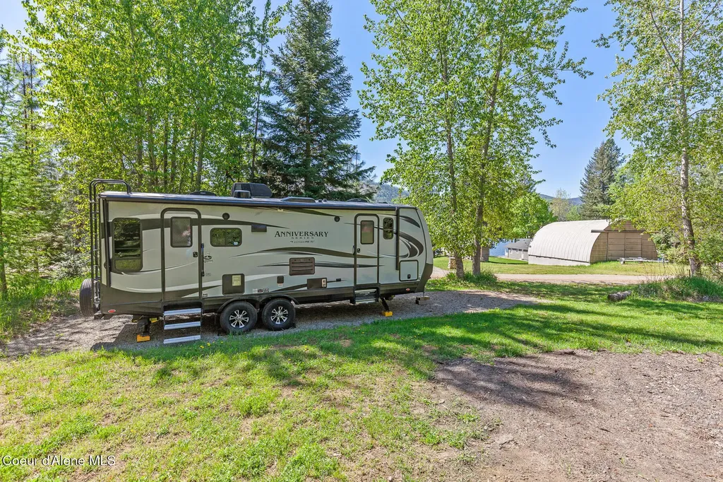10938 W Twin Lakes Road Rathdrum ID 83858
