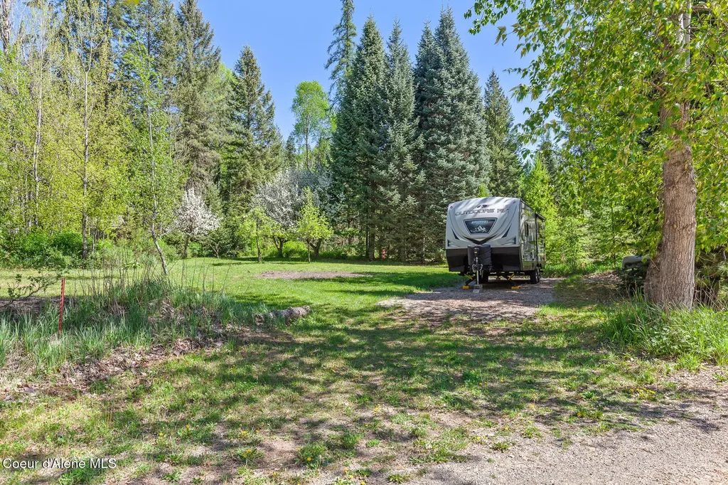 10938 W Twin Lakes Road Rathdrum ID 83858