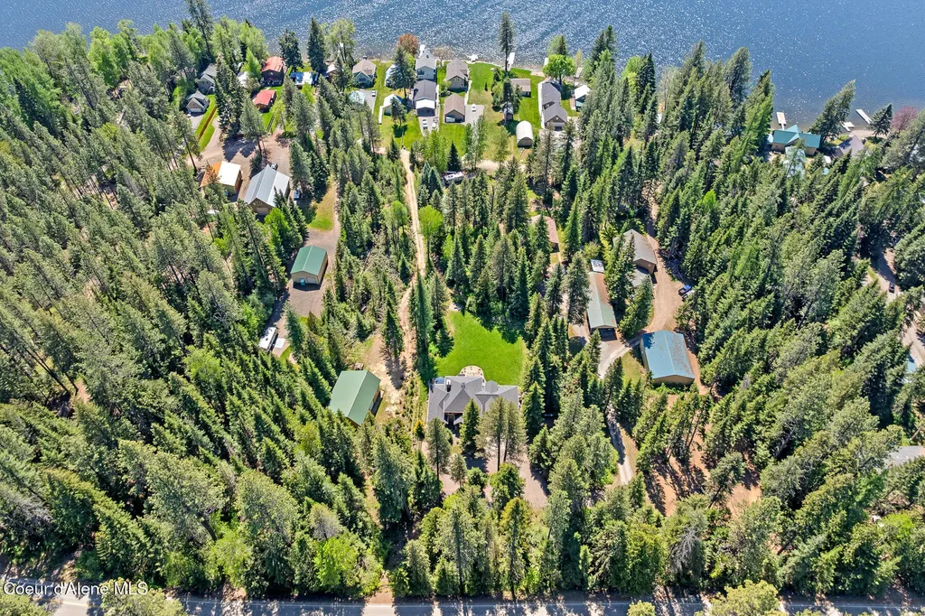 10938 W Twin Lakes Road Rathdrum ID 83858