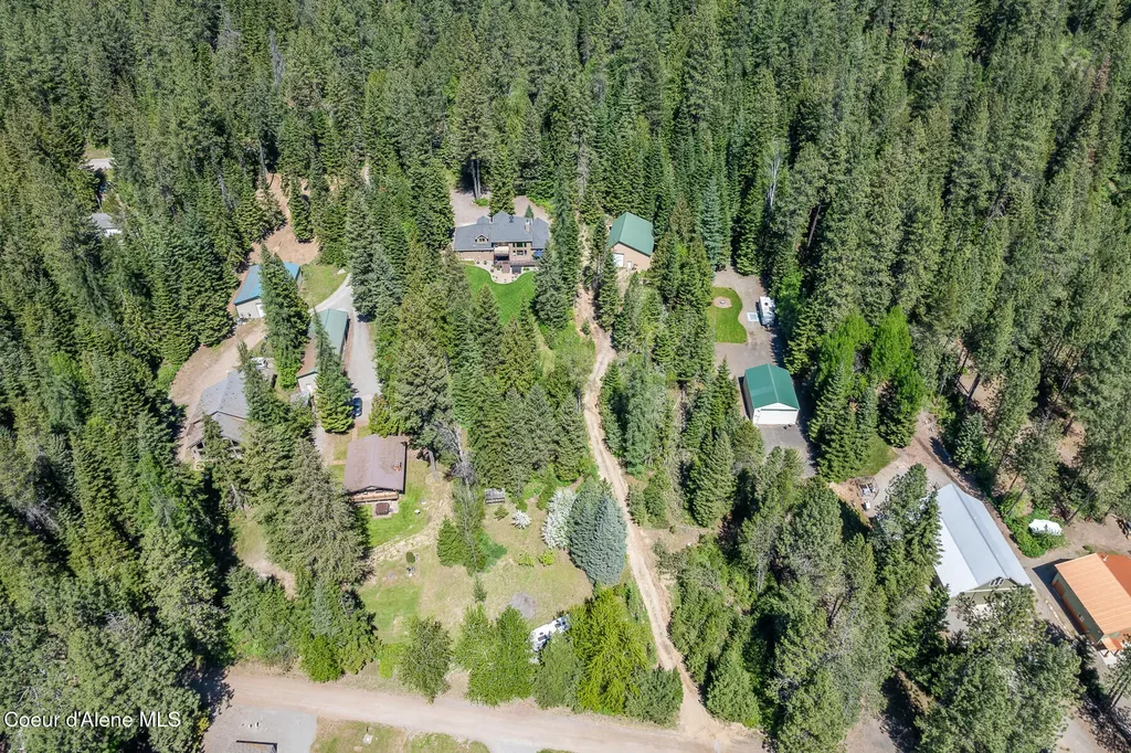 10938 W Twin Lakes Road Rathdrum ID 83858