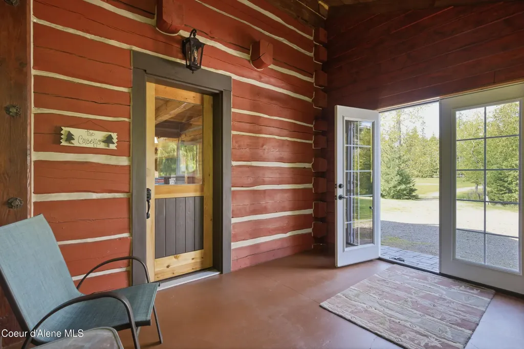 53 Sawtooth Way Sagle ID 83860