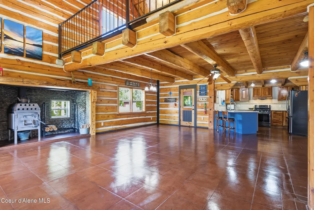 53 Sawtooth Way Sagle ID 83860