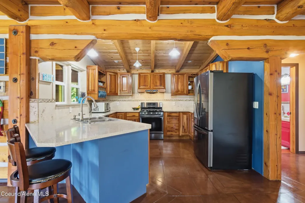 53 Sawtooth Way Sagle ID 83860