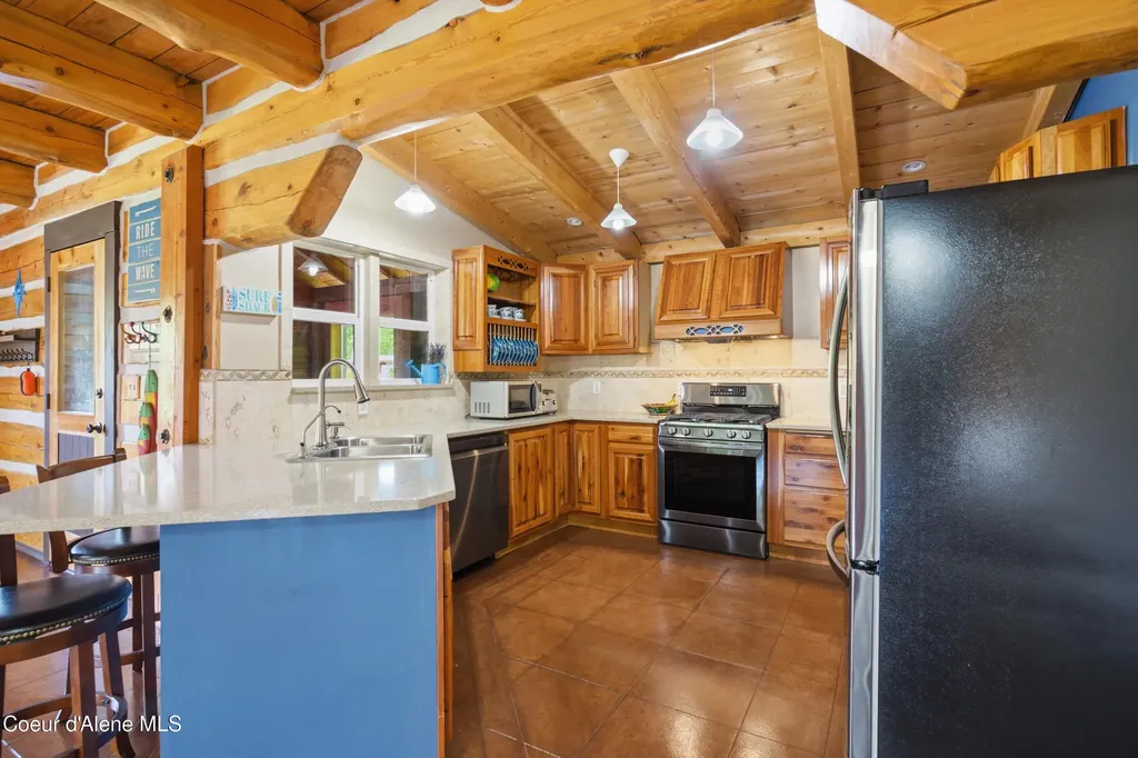 53 Sawtooth Way Sagle ID 83860