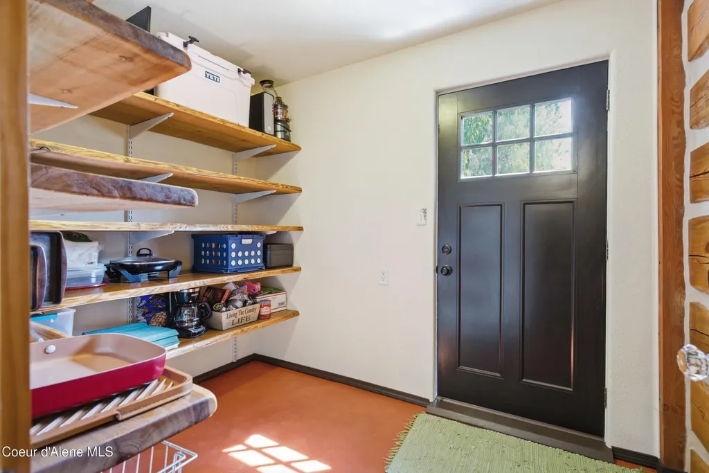 53 Sawtooth Way Sagle ID 83860