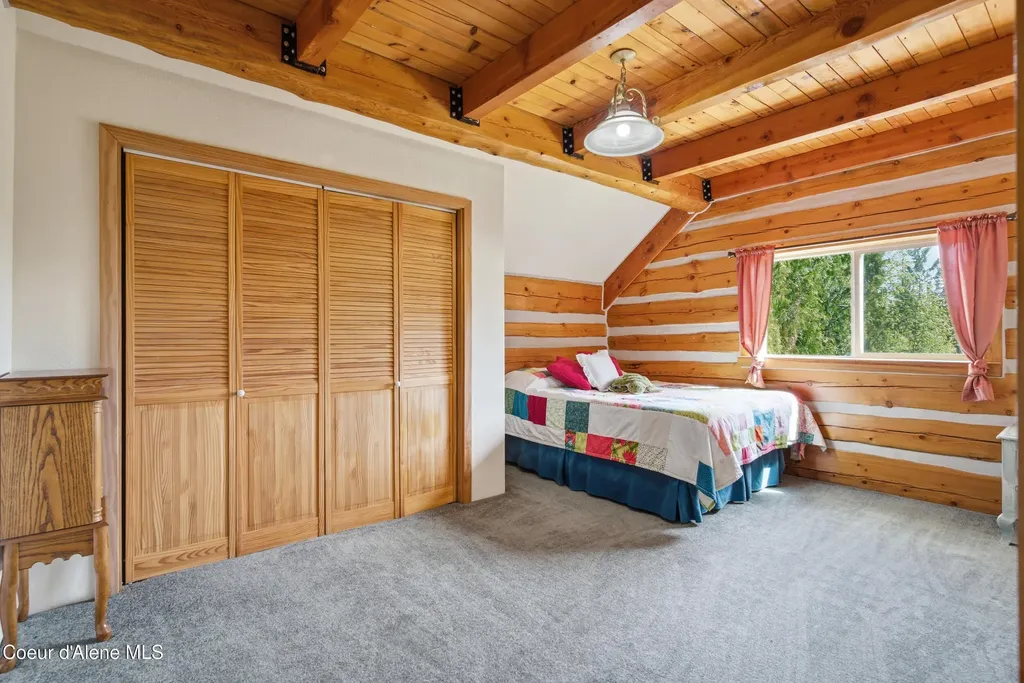 53 Sawtooth Way Sagle ID 83860