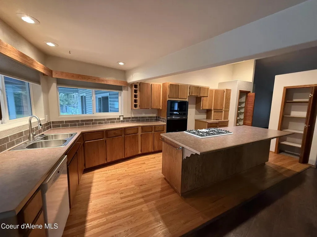 7959 N Valley Street Dalton Gardens ID 83815