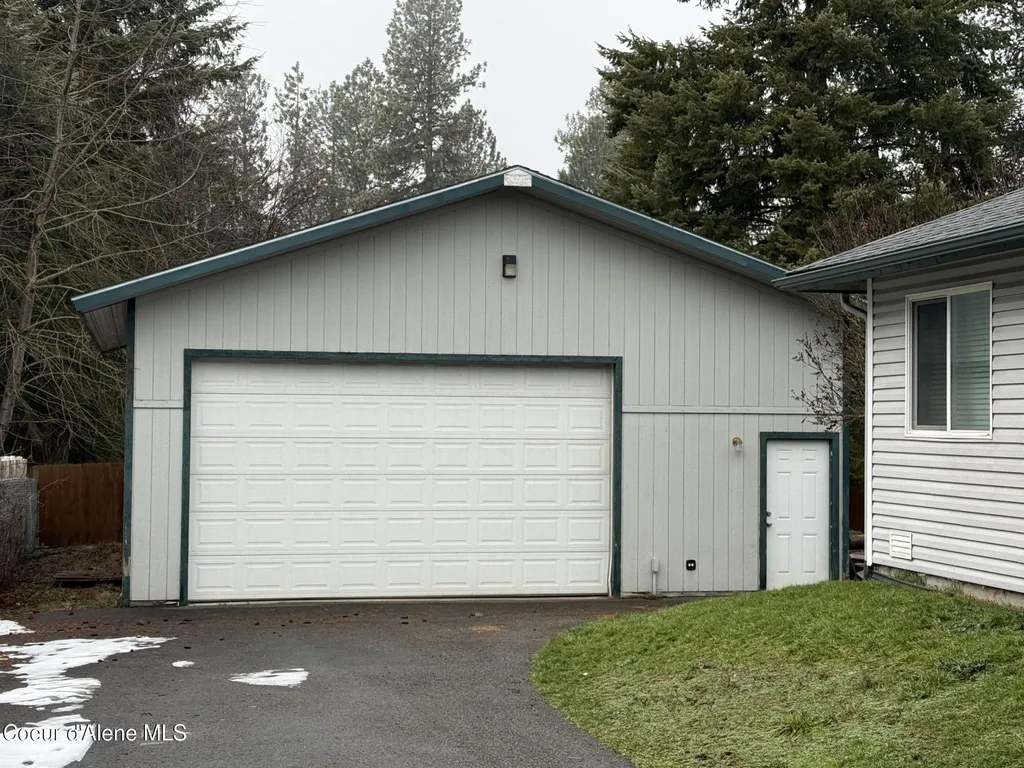 7959 N Valley Street Dalton Gardens ID 83815