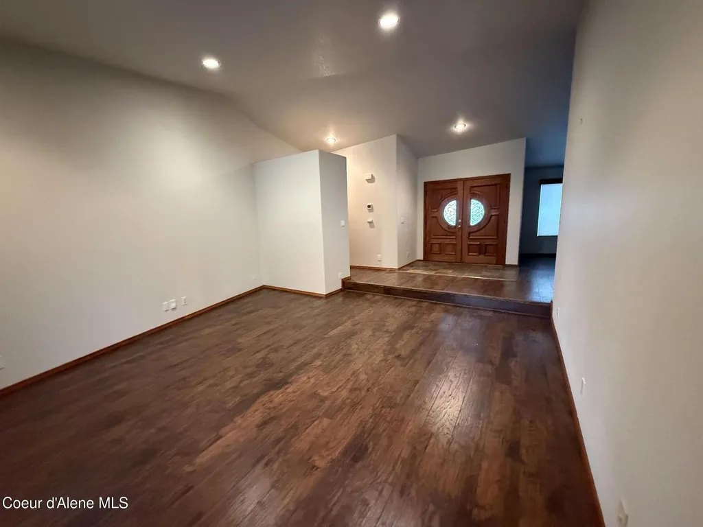 7959 N Valley Street Dalton Gardens ID 83815