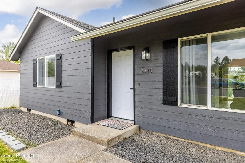 2615 N Rawhide Ridge Road Post Falls ID 83854