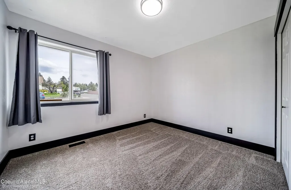 2615 N Rawhide Ridge Road Post Falls ID 83854