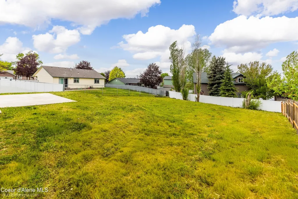 2615 N Rawhide Ridge Road Post Falls ID 83854