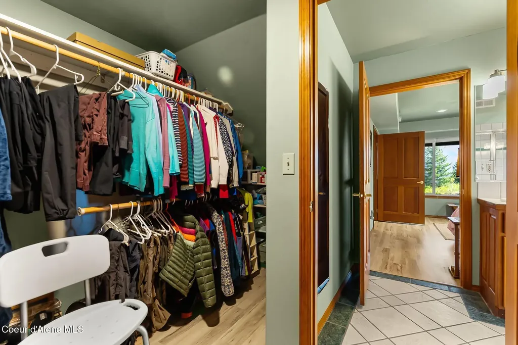 99 Moosewood Lane Sagle ID 83860