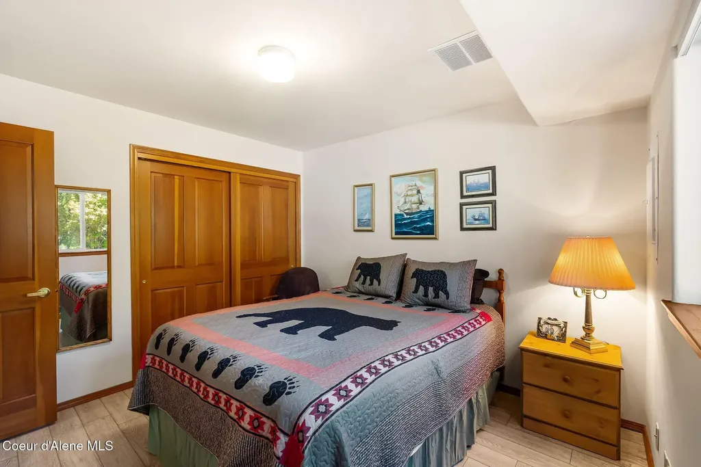 99 Moosewood Lane Sagle ID 83860