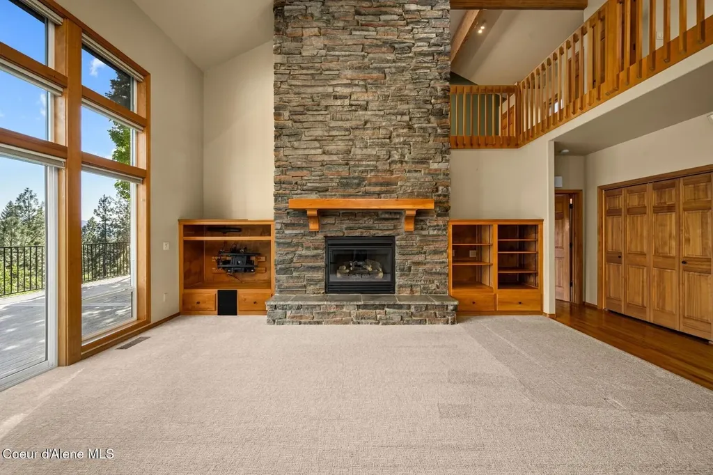 8128 N Stonehaven Drive Hayden ID 83835
